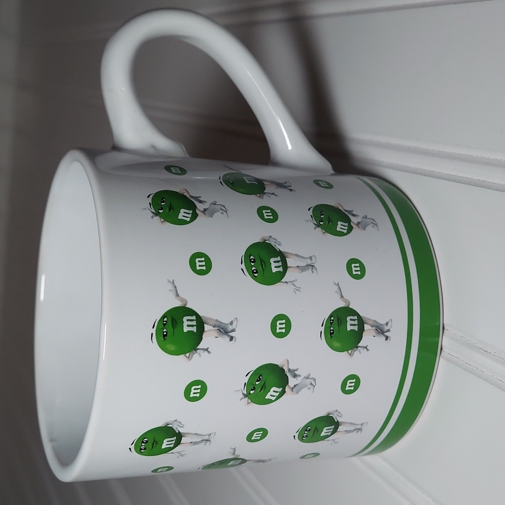 M&Ms green dancing m&m girl coffee/tea mug